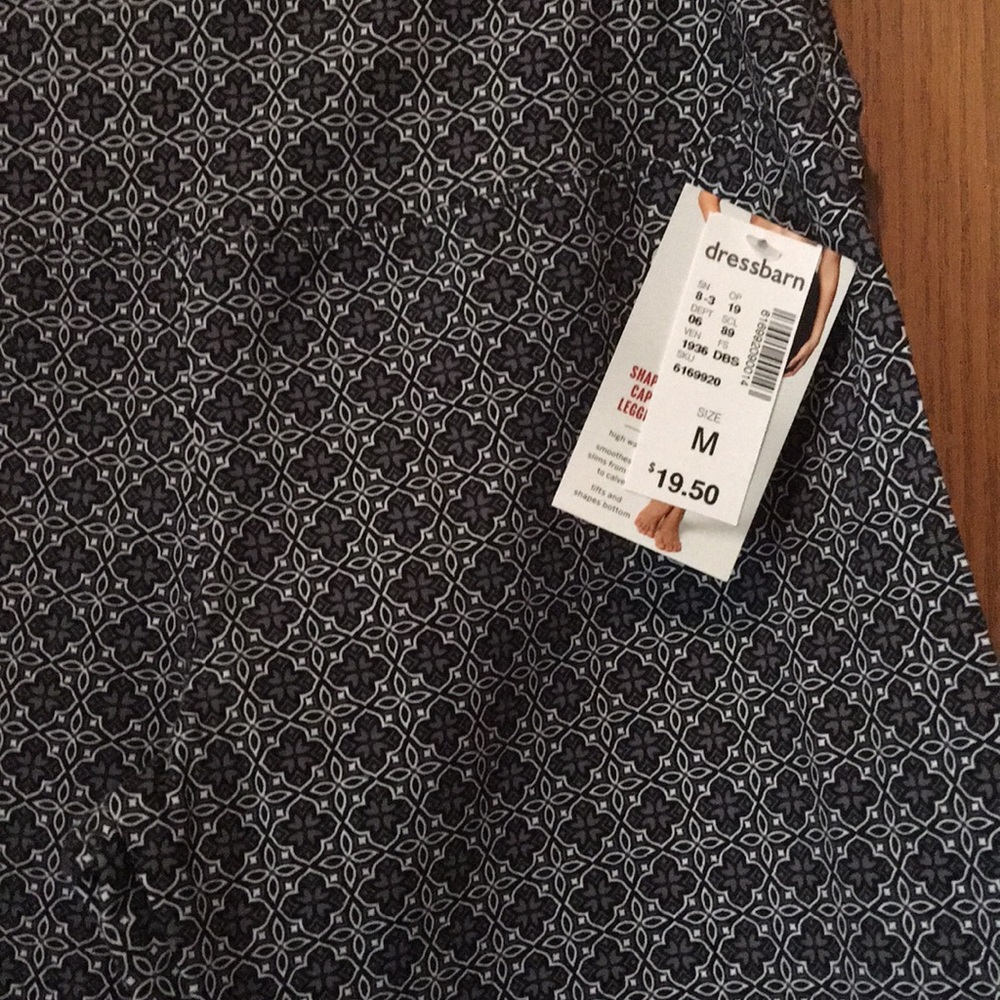 Capris - Picture 2 of 3